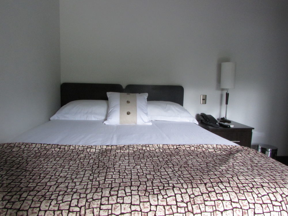 Hotel Calasanz Real Medellín Extérieur photo